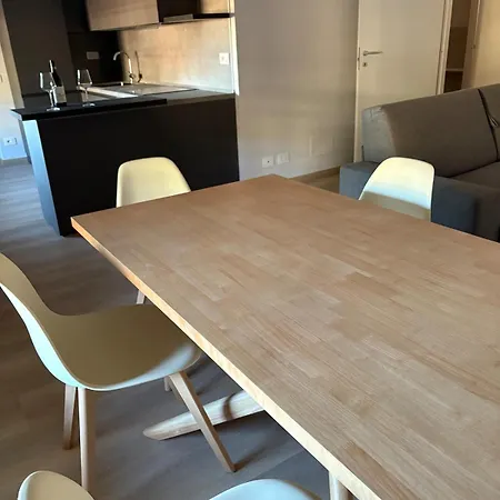 Vivic Attic Monforte *