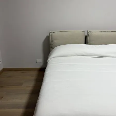 Vivic Attic Monforte *