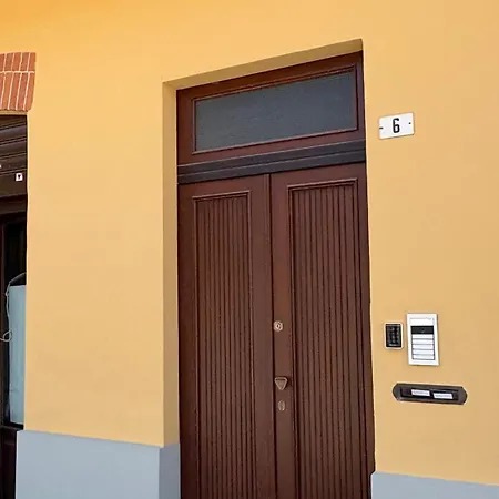 Διαμέρισμα Vivic Attic Monforte Monforte dʼAlba