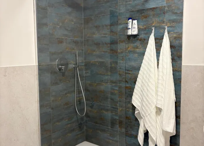 Vivic Attic Monforte Apartment Monforte dʼAlba