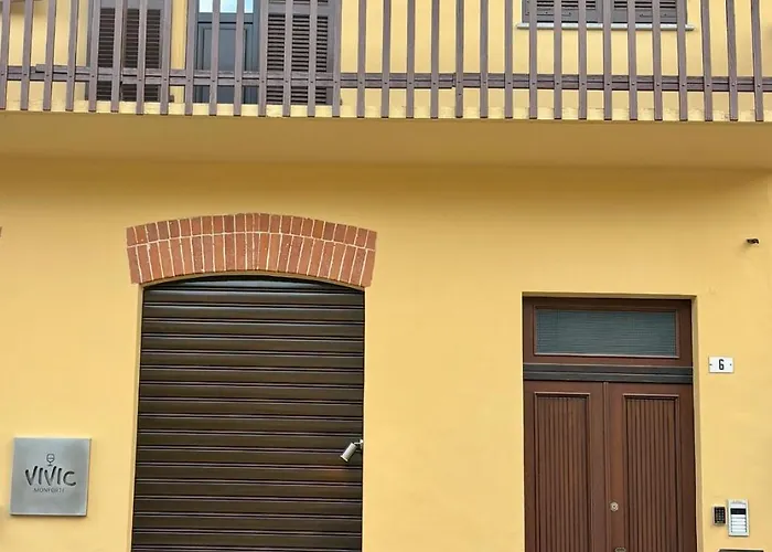 Vivic Attic Monforte Apartment Monforte dʼAlba